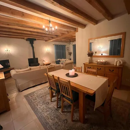 Casa vacanze Grande Avec Piscine Privée, 4 Chambres, Jardin, Dordogne Trémolat