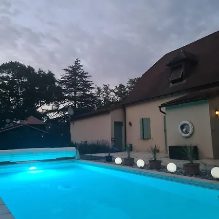 Casa vacanze Grande Avec Piscine Privée, 4 Chambres, Jardin, Dordogne Trémolat