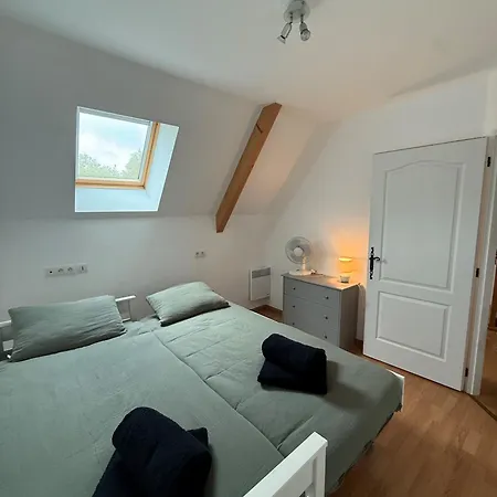 Grande Avec Piscine Privée, 4 Chambres, Jardin, Dordogne *