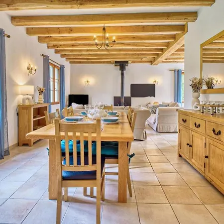 Grande Avec Piscine Privee, 4 Chambres, Jardin, Dordogne 別荘 *